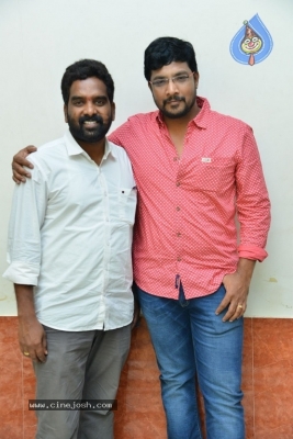 Inthalo Ennenni Vinthalo Movie Team At Sri Mayuri Theatre - 1 of 9