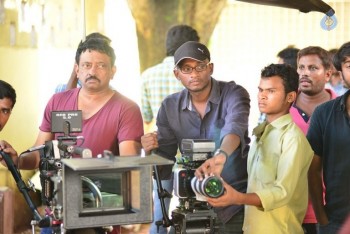 Killing Veerappan New Working Pics - 6 of 21