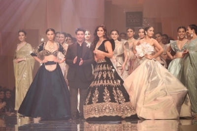 Lakme Fashion Week 2019 - 2 of 30