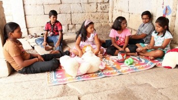 Little Stars Working Photos - 6 of 35