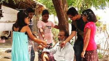 Little Stars Working Photos - 33 of 35