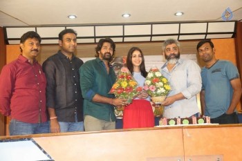 LOL Team Celebrates Lavanya Tripathi Birthday - 27 of 40