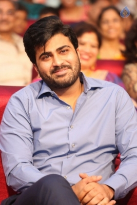 Mahanubhavudu Movie Pre Release Function 1 - 35 of 39