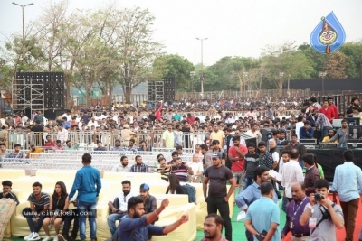 Maharshi Movie Pre Release Event 01 - 15 of 21