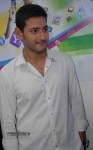 Mahesh Babu Launches Univercell Showroom at Madhapur - 14 of 16