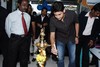 Mahesh Babu at Universal Cell Shop - 2 of 115