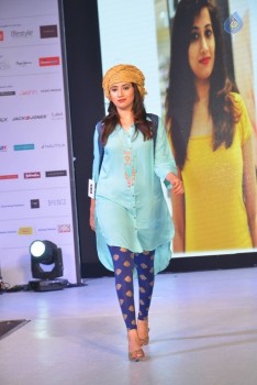 Majnu Team at Inorbit Mall - 40 of 58