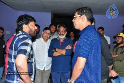 Mega Star Chiranjeevi Watching Vijetha Movie - 19 of 28