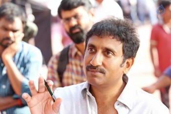 Mister Movie Working Stills - 3 of 9