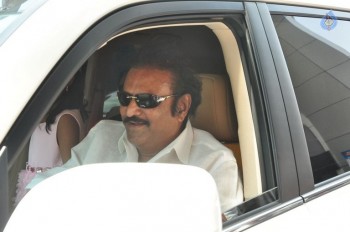 Mohan Babu Watches Eedo Rakam Aado Rakam - 18 of 42