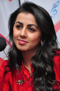 Nikki Galrani at Radio City - 31 of 42