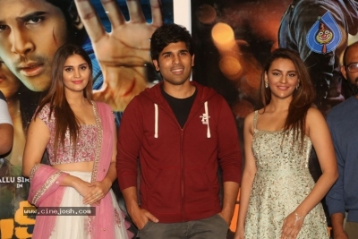 Okka Kshanam Movie Trailer Launch - 3 of 14