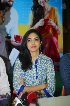 Pelli Choopulu Premiere Show at Vijayawada - 33 of 40