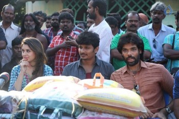 Pokkiri Raja Team Flood Relief Event - 23 of 42