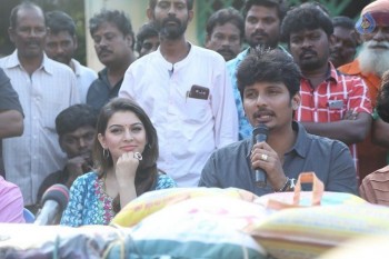 Pokkiri Raja Team Flood Relief Event - 39 of 42
