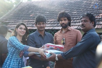 Pokkiri Raja Team Flood Relief Event - 41 of 42