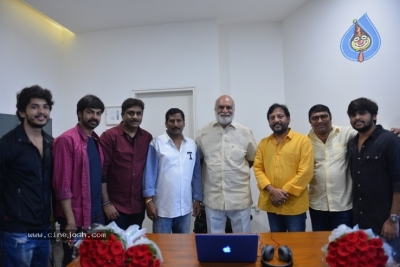 Raagala 24 Gantallo Trailer Launched By RaghavendraRao Garu - 5 of 11