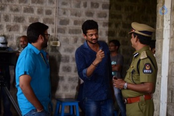 Raja Cheyyi Vesthe New Working Photos - 1 of 12