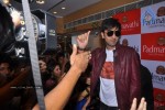 Ranbir Kapoor Unveils Rockstar Poster - 28 of 29