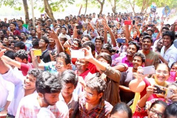 Run Movie Pre Release Tour Images - 23 of 53