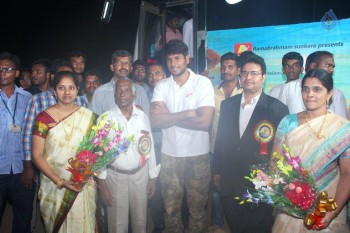 Run Movie Pre Release Tour Images - 33 of 53