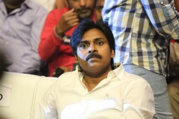Sardaar Gabbar Singh Audio Launch 4 - 101 of 154