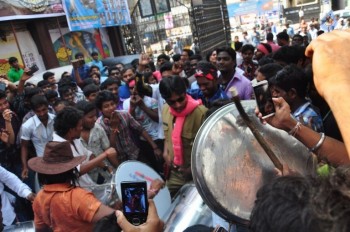 Sardaar Gabbar Singh Theatre Coverage  - 50 of 85