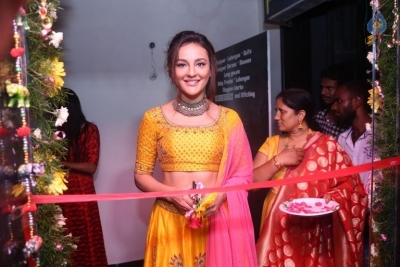 Seerat Kapoor Launches Aakruti Show Room - 12 of 17