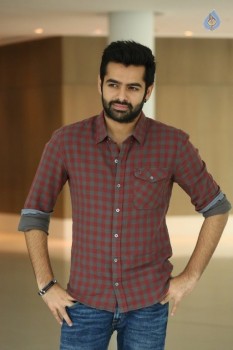 Shivam Movie Ram Interview Photos - 25 of 32