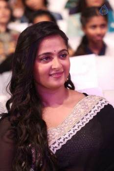 Size Zero Audio Launch 3 - 63 of 72