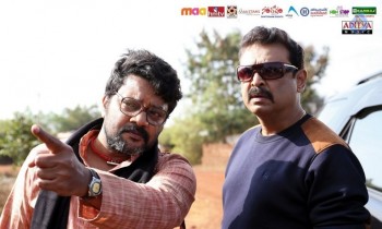 Sri Sri Audio Launch 1 - 34 of 62