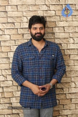 Sri Vishnu Interview Photos - 16 of 21