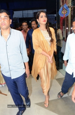 Srinivasa Kalyanam Team at KLM Fashion Mall - 4 of 25