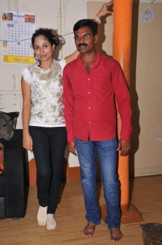 Sundarangudu Movie Songs Recording Photos - 25 of 61