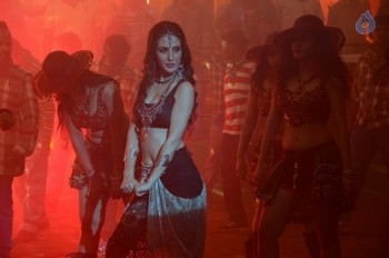 Thikka Song Shooting Coverage Photos - 31 of 42