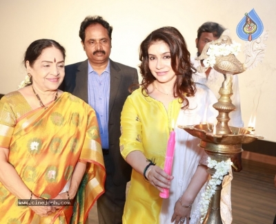 Utharavu Maharaja Audio Launch Stills - 23 of 42