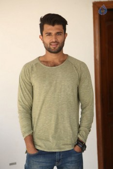 Vijay Devarakonda Interview Photos - 11 of 28