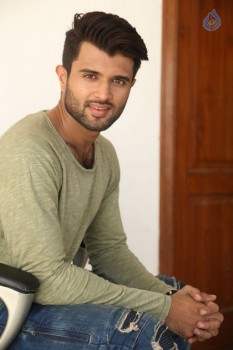 Vijay Devarakonda Interview Photos - 28 of 28