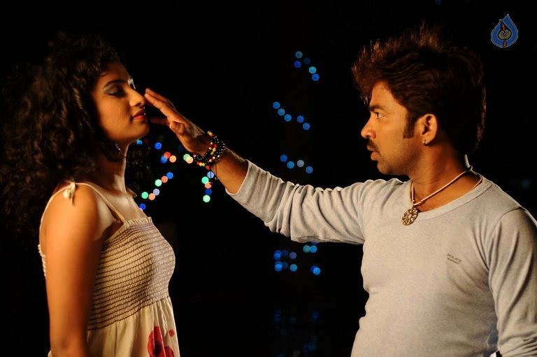 21st Century Love Photos and Posters - 47 / 78 photos