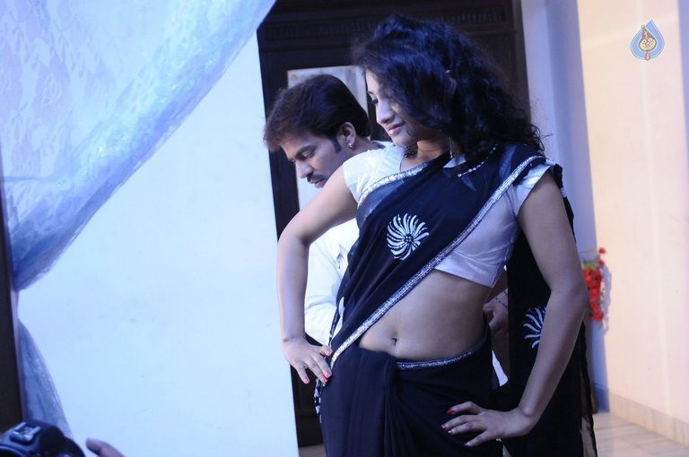 21st Century Love Photos and Posters - 48 / 78 photos