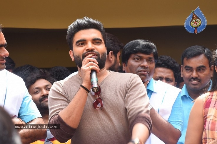 30 Rojullo Preminchatam Ela  Team at Warangal - 56 / 63 photos