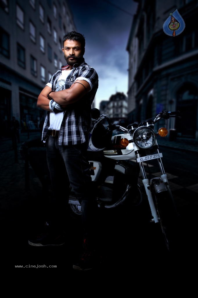 4 Friends Movie Stills - 25 / 45 photos