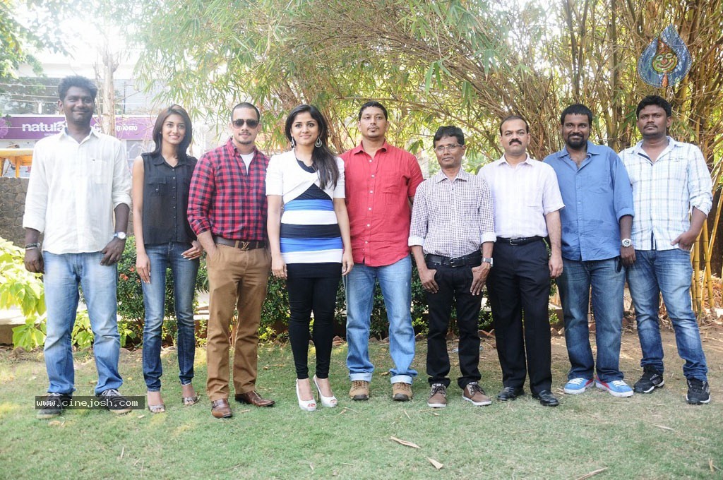 555 Tamil Movie New Stills - 44 / 89 photos