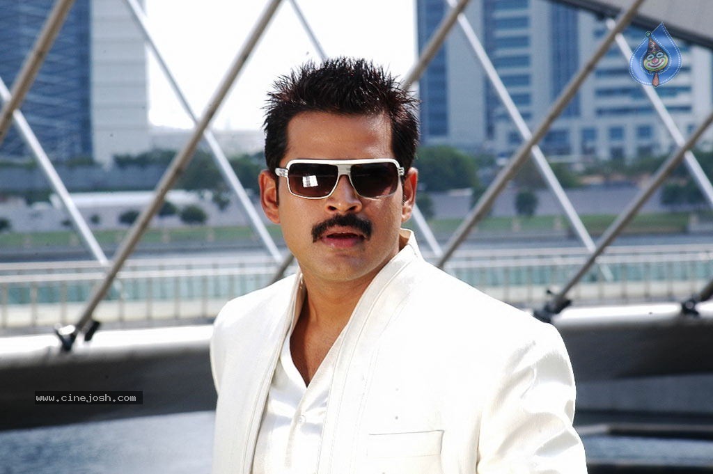 6 Candles Tamil Movie Stills - 1 / 26 photos