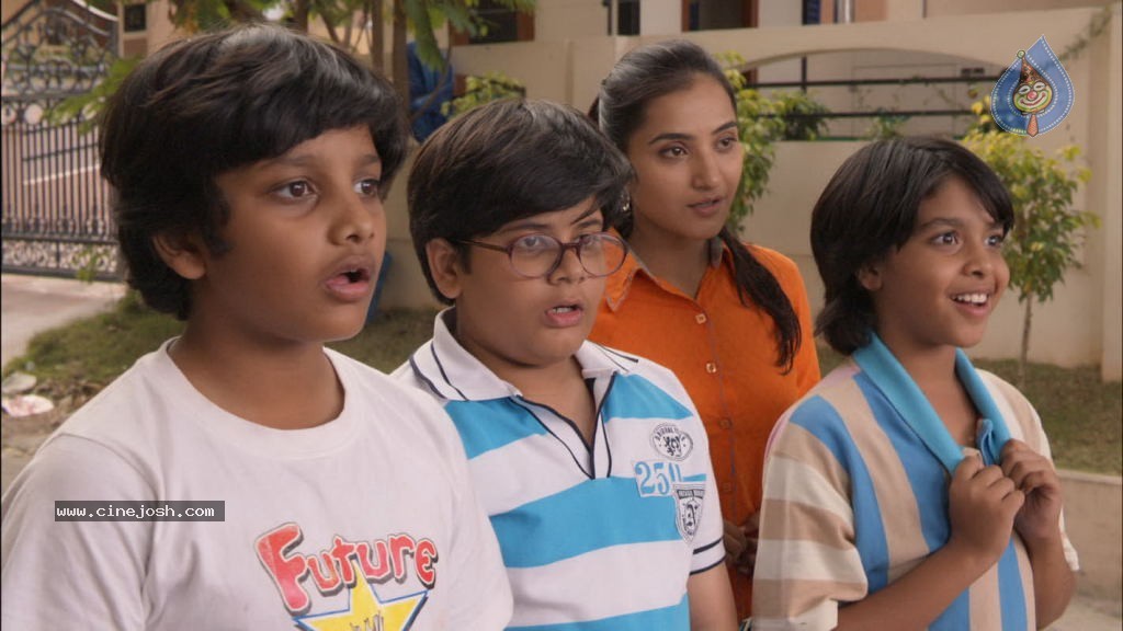 7 Rojullo Movie Stills - 10 / 23 photos