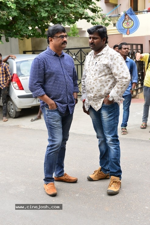 90ml Movie  Working Stills - 25 / 28 photos