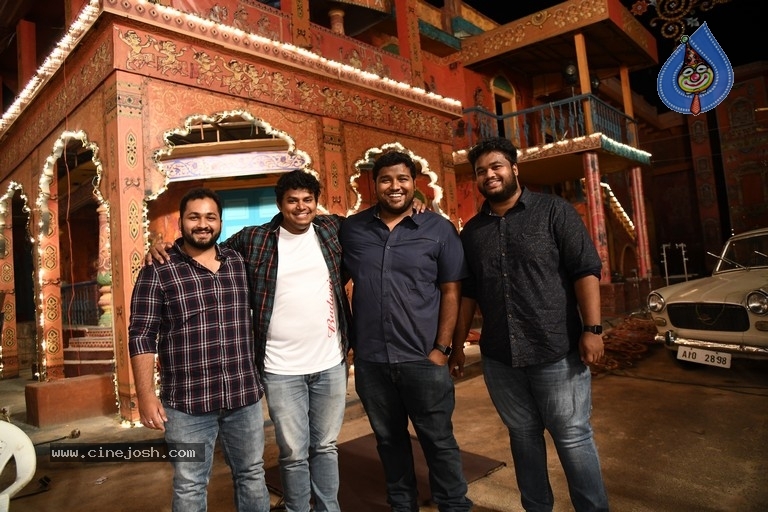 90ml Movie Wotking Stills - 19 / 24 photos