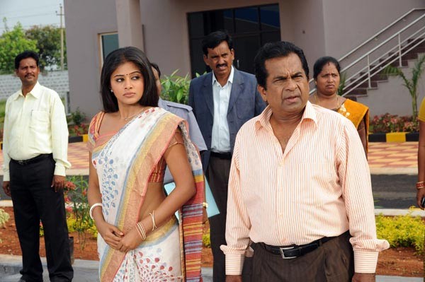 Pravarakyudu still - 100 / 137 photos