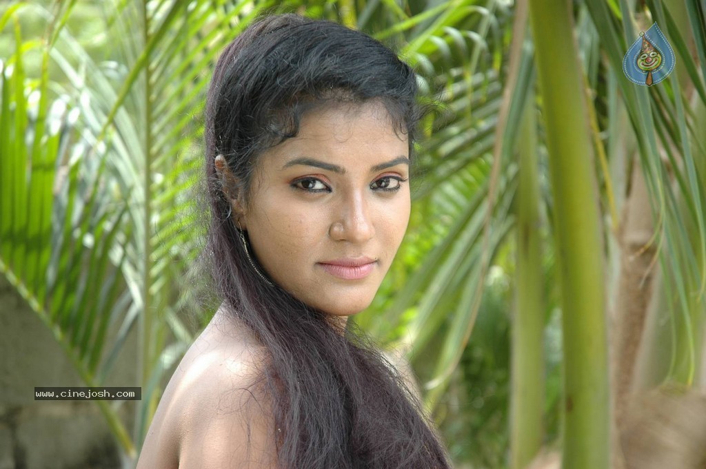 A Romantic Horror Story Movie Stills - 74 / 93 photos