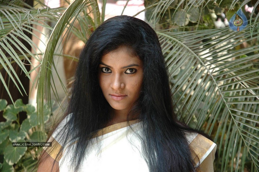 A Romantic Horror Story Movie Stills - 85 / 93 photos